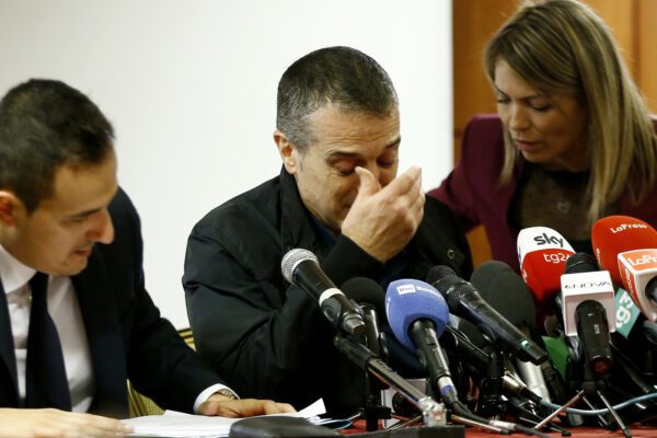 Omicidio Luca Sacchi, l’autopsia: “Si è difeso parando i colpi di mazza”