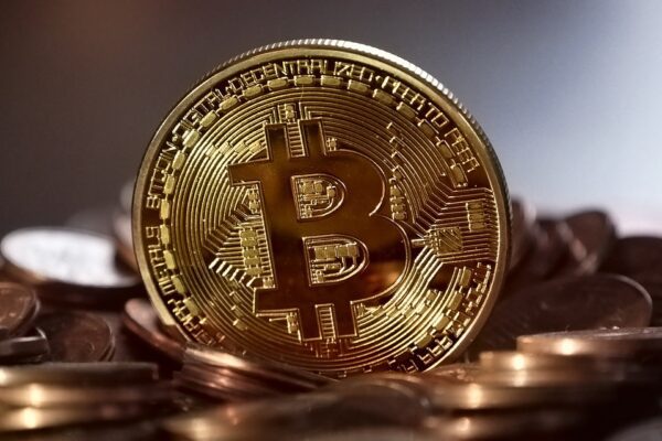 I bitcoin non sono anonimi, antidoto contro il riciclaggio