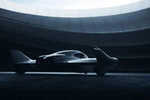 Dal 2025 avremo automobili volanti grazie ad un accordo tra Porsche e Boeing Dal 2025 avremo automobili volanti grazie ad un accordo tra Porsche e Boeing