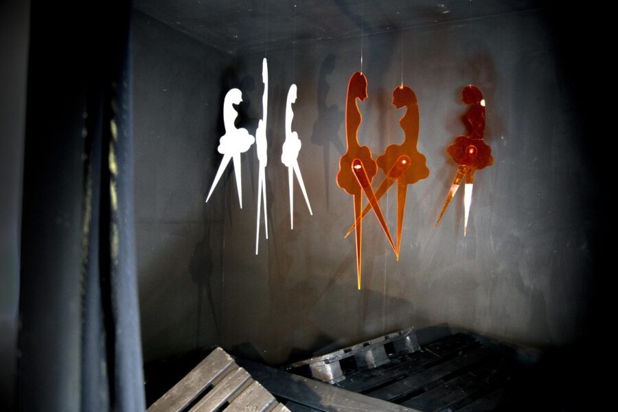 È a Napoli il Museo della Plastica: “Un demone? No è la nostra Storia”