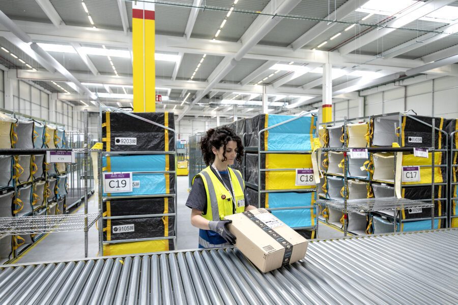 Nike divorzia da Amazon. Stufi degli store digitali?