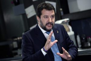 Salvini contro il reato di tortura