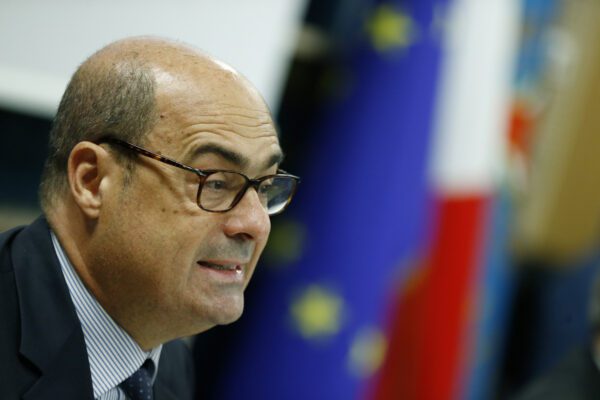 Zingaretti: “Agli alleati dico smettiamo di litigare”. E tira in ballo Calenda per l’Ilva
