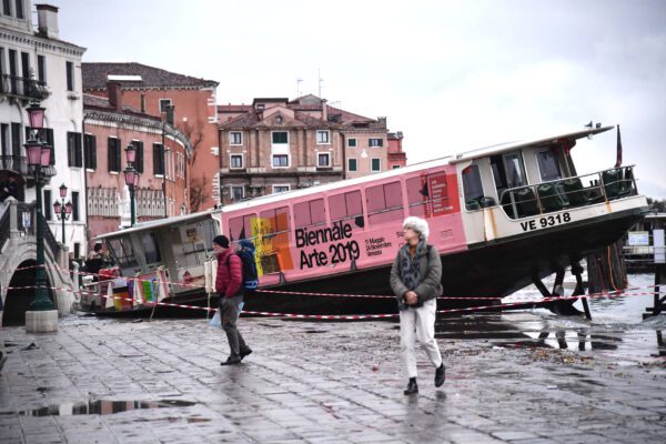 Giù le mani dal Mose: o i giudici sbloccano i lavori o Venezia sparisce