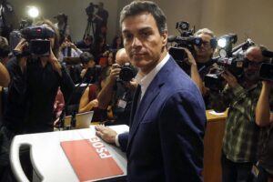 Spagna, accordo Sanchez-Iglesias per governo di sinistra