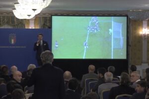 Polemiche Var, Rizzoli ad Ancelotti: “Napoli Atalanta andava interrotta”