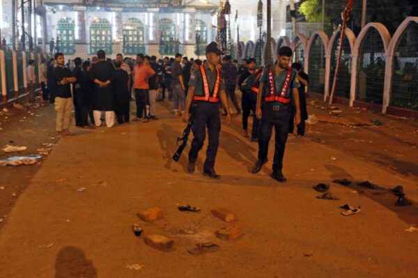 Strage di italiani a Dacca: 7 estremisti condannati a morte