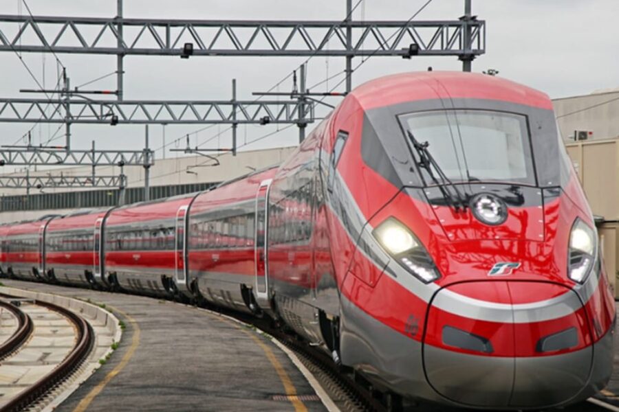 I Frecciarossa di Trenitalia sbarcano in Spagna: vinta la gara per l’Alta velocità
