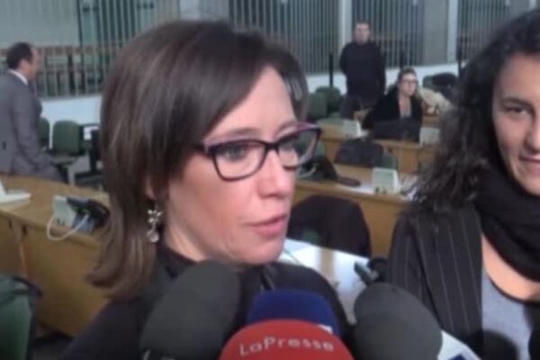 Ilaria Cucchi: “Spero nella giustizia, il pestaggio di Stefano è ormai innegabile”