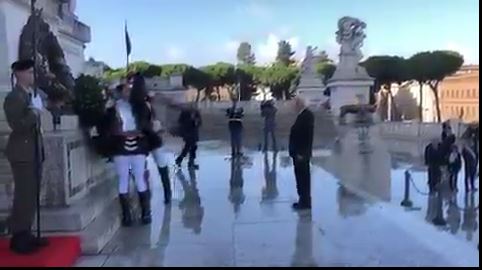 Il Presidente Mattarella nella Giornata delle Forze Armate