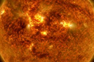 Mercurio passa davanti al Sole, culmine dell’eclissi in Italia alle 15.20