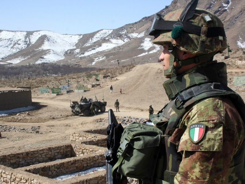 Attentato in Iraq contro militari italiani: cinque feriti, tre sono gravi