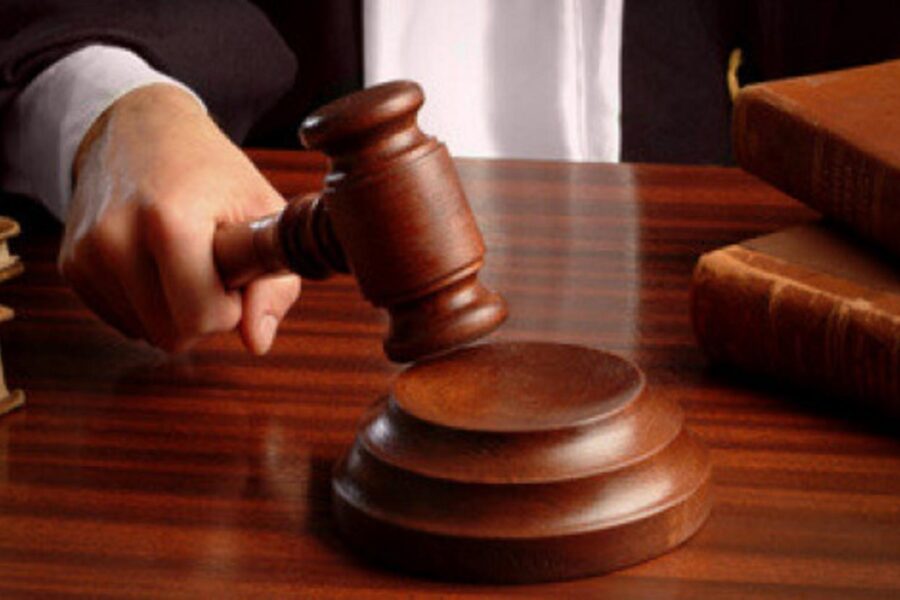 Condannato senza sapere il perché: la storia del direttore di banca ‘congelato’ da 41 mesi