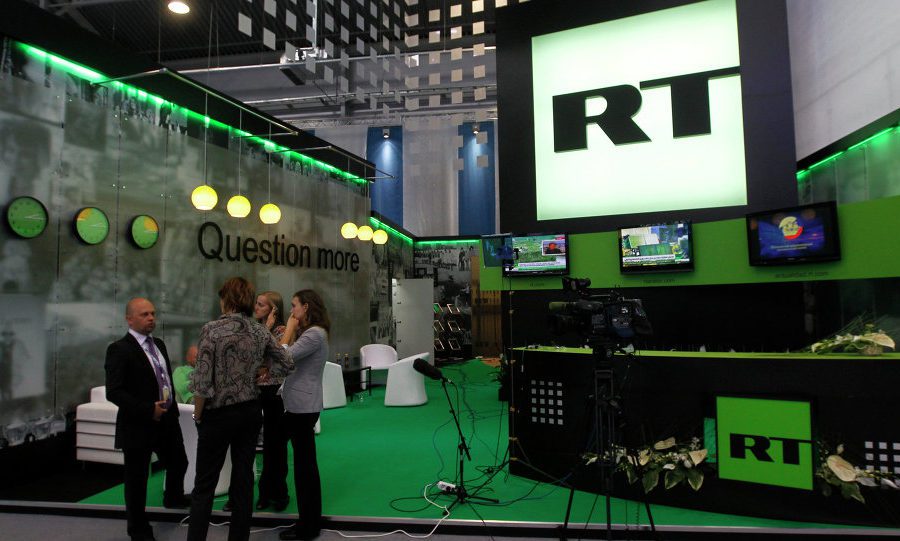 Bolivia, dopo l’emittente Telesur anche RT subisce la chiusura