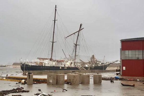 Il maltempo colpisce il litorale laziale, danneggiata “La Signora del vento” Il maltempo colpisce il litorale laziale, danneggiata “La Signora del vento”