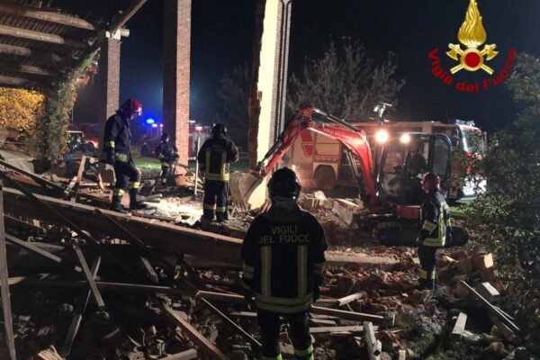 La testimonianza: “Le bombole erano con inneschi, è stato un attentato”