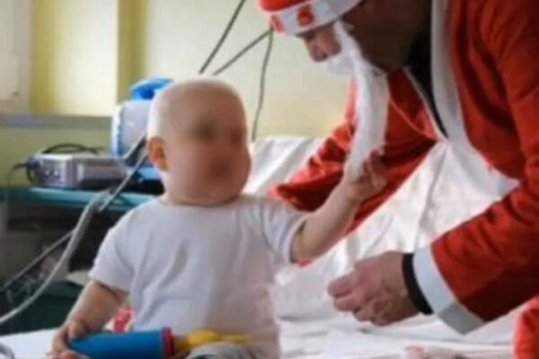 Regali rubati alla Onlus: cittadini, sindaco e ultras ridanno il sorriso ai bimbi malati