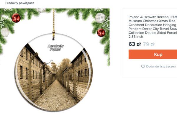 Natale, Amazon ritira dalla vendita le decorazioni con immagini di Auschwitz