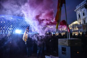 Foto LaPresse/Matteo Corner
07/12/2019 Milano (Italia) 
Cronaca
Proteste in occasione della prima della Scala
Nella Foto un momento della protestaPhoto LaPresse/Matteo Corner
News7 December 2019 Milan – Italy
Protests on the occasion of the premiere of the ScalaIn the pic a moment of protest