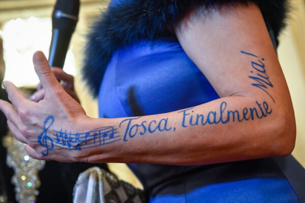 Foto Claudio Furlan – LaPresse
07 dicembre 2019 Piazza della Scala, Milano (Italia)
cronaca
Prima del Teatro della Scala: è il giorno della Tosca di Giacomo Puccini.
Photo Claudio Furlan – LaPresse
December 07th, 2019 Milan (Italy)
news
La Scala’s season premiere: the day of Giacomo Puccin’s Tosca. Foto Claudio Furlan – LaPresse
07 dicembre 2019 Piazza della Scala, Milano (Italia)
cronaca
Prima del Teatro della Scala: è il giorno della Tosca di Giacomo Puccini.
Photo Claudio Furlan – LaPresse
December 07th, 2019 Milan (Italy)
news
La Scala’s season premiere: the day of Giacomo Puccin’s Tosca.