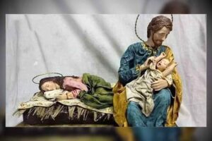 “Facciamo riposare mamma”, l’originale presepe che ha commosso Papa Francesco “Facciamo riposare mamma”, l’originale presepe che ha commosso Papa Francesco