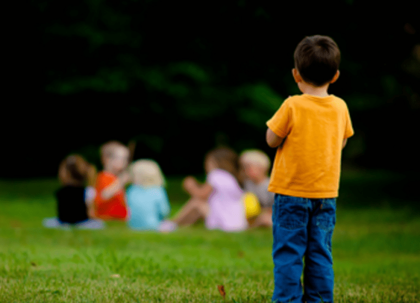 Albergo rifiuta di ospitare ragazzi autistici: “Capodanno è per i genitori, non per i disabili”