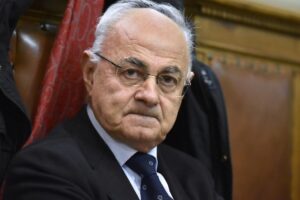 Commissione banche, bufera sul candidato grillino Lannutti. Il Pd chiede il ‘passo indietro’