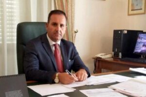 Corruzione, arresto il sindaco di Villa San Giovanni e i vertici della ‘Caronte Traghetti’