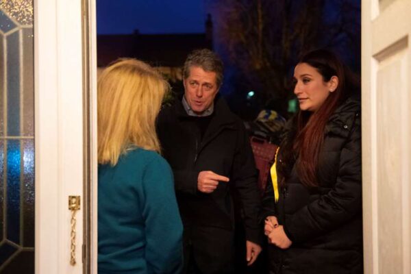 Hugh Grant porta a porta a Londra contro la Brexit