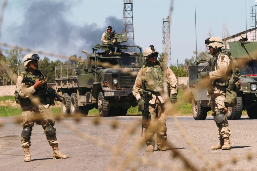 Attacco con razzi a base militare in Iraq, morto un ‘contractor’ americano