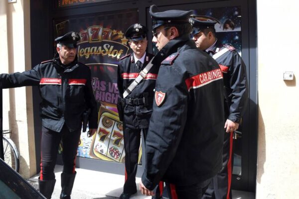 Verona, rapina in sala slot finisce nel sangue: titolare ucciso a bastonate