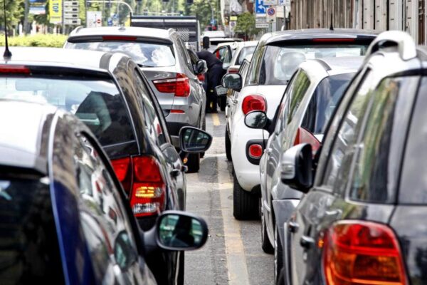 Assicurazione auto, arriva quella ‘familiare’: vale la classe più vantaggiosa