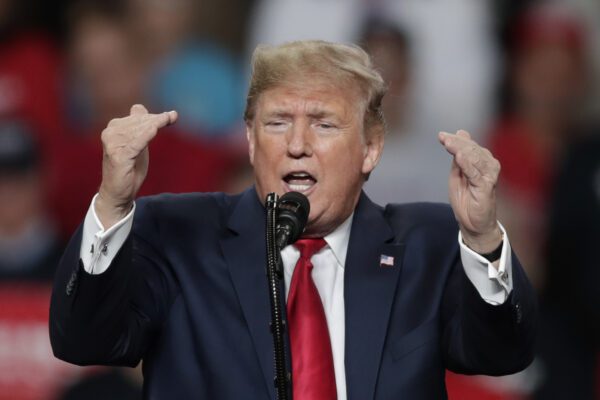 Populisti, sovranisti e giustizialisti con le fake news catturano il consenso degli analfabeti funzionali