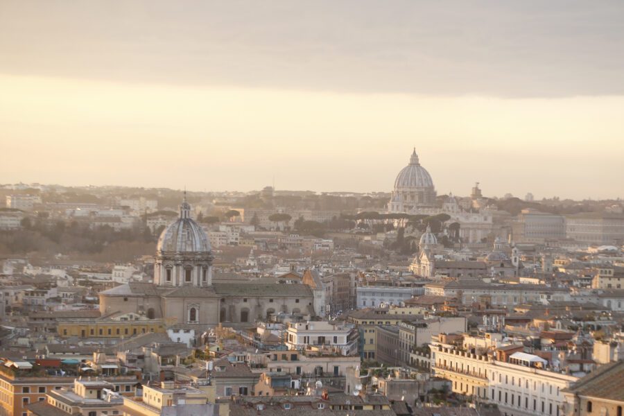 Smog estremo, scattano i divieti di circolazione nelle grandi città italiane