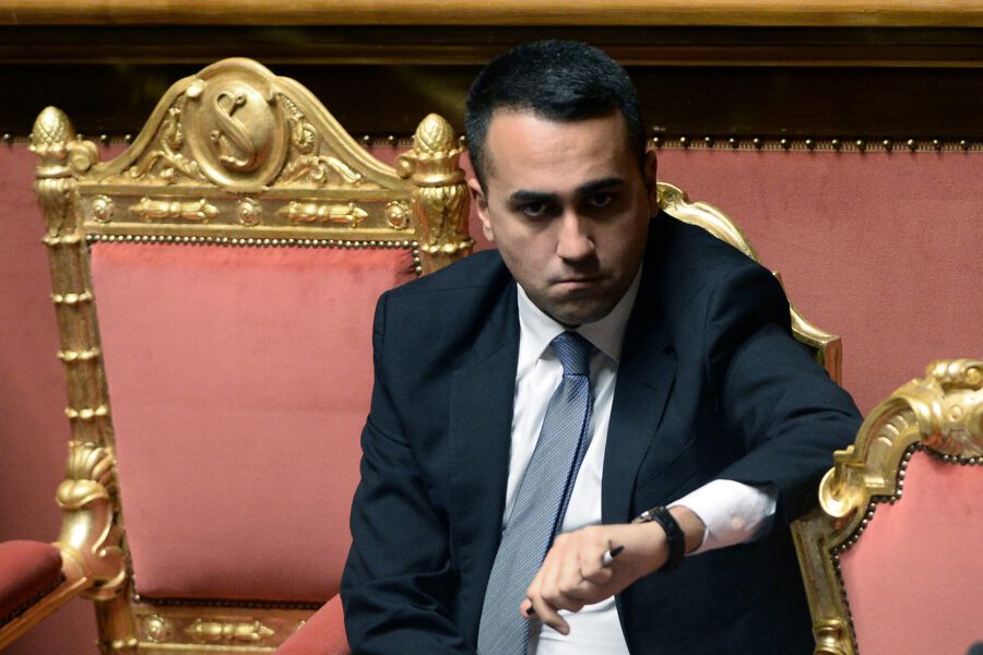 Foto Fabio Cimaglia / LaPresse
15-01-2020 Roma
Politica
Senato. Informativa del Ministro Luigi Di Maio sull’attuale scenario internazionale, con particolare riferimento alla situazione in Iran, Iraq e Libia
Nella foto Luigi Di Maio

Photo Fabio Cimaglia / LaPresse
15-01-2020 Rome (Italy)
Politic
Senate. Report by Minister Luigi Di Maio on the current international state, with particular reference to the situation in Iran, Iraq and Libya
In the pic Luigi Di Maio