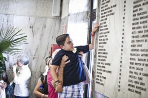 Strage di Bologna, Cavallini condannato all’ergastolo 40 anni dopo