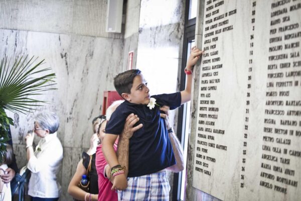 Strage di Bologna, Cavallini condannato all’ergastolo 40 anni dopo