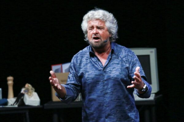 Ritratto di Beppe Grillo: comico che non c’è più, politico che non c’è mai stato
