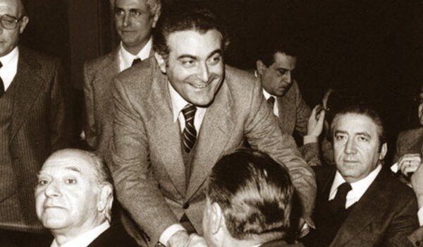 L’omicidio di Piersanti Mattarella non merita di diventare l’ennesimo cold case: Piritore, il guanto e la caccia ai mandanti (magari di destra?)