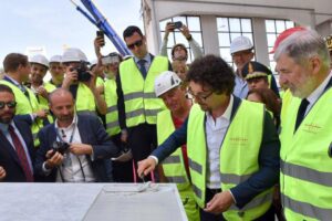 Cacciare Autostrade è stupido, cercare mediazione evita penali e sprechi