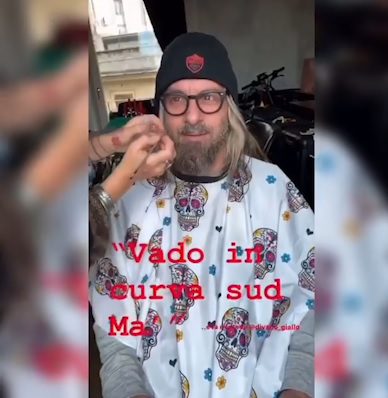 De Rossi si camuffa e va in Curva Sud a vedere il derby