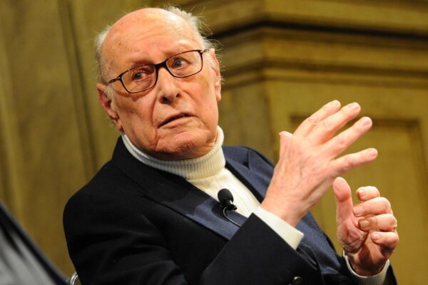 Morto Emanuele Severino, scomparso a 90 anni uno dei più importanti filosofi italiani