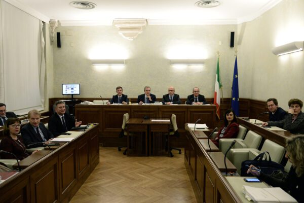 Caso Gregoretti, oggi il voto in Giunta su Salvini: “Voglio essere processato”