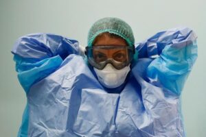 Psicosi coronavirus in Costiera, il sindaco: “Coppia positiva non è stata qui, verifiche su comitiva di amici”