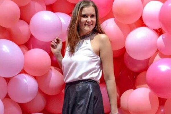 La storia di Janine, giovanissima che dopo aver sconfitto il cancro è stata falciata e uccisa in valle Aurina