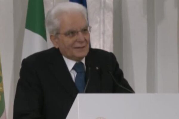 Mattarella ricorda Bryant: “Si era formato nelle nostre scuole”