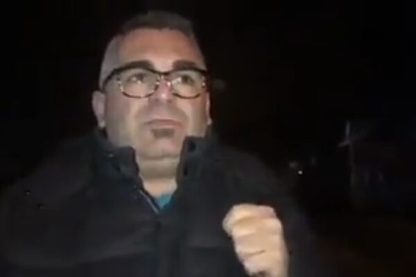 Vicesindaco leghista: “Vi faremo un culo così”