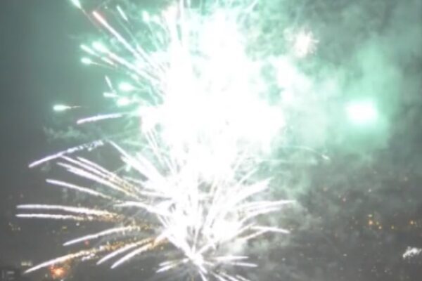 Capodanno 2019, Napoli si trasforma in una polveriera allo scoccare della mezzanotte