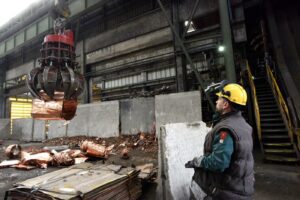 Doccia gelata per l’economia italiana, Pil in frenata: -0,3% nel quarto trimestre