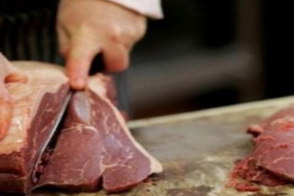 Peste suina, maxi sequestro di 10 tonnellate di carne cinese